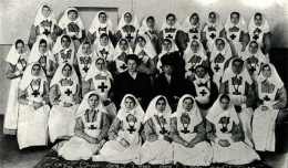 Фотограф К. Булла &laquo;Сёстры милосердия&raquo; 1914 г.