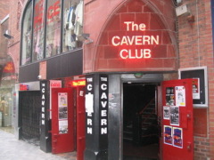 Джазовый клуб &laquo;The Cavern&raquo; (&laquo;Пещера&raquo;).