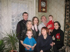 Семья Ушениных.