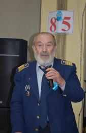 Ветеран авиации А. Л. Ушенин